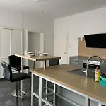 M&m Duesseldorf Apartament